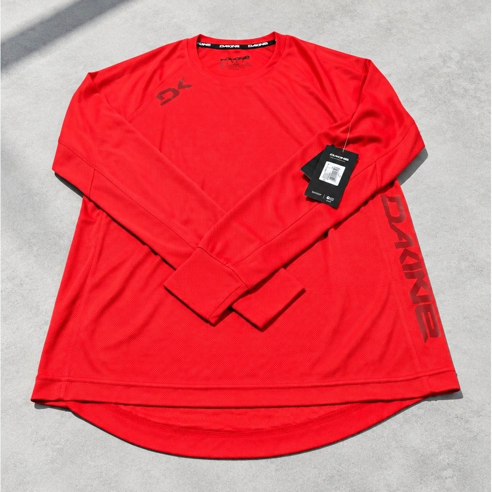 Dakine Women's Thrillium Long Sleeve Mountain Bike Jersey in Rippin Red - Size S